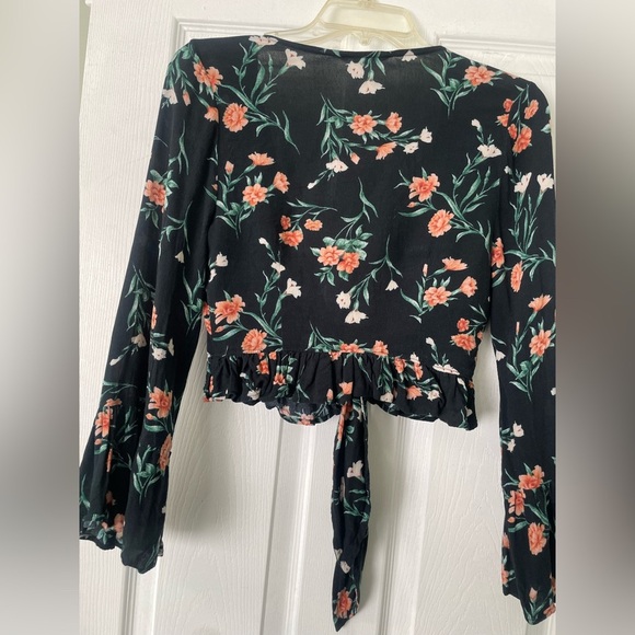 American Eagle Outfitters Floral Crop Top B78 - Picture 5 of 9